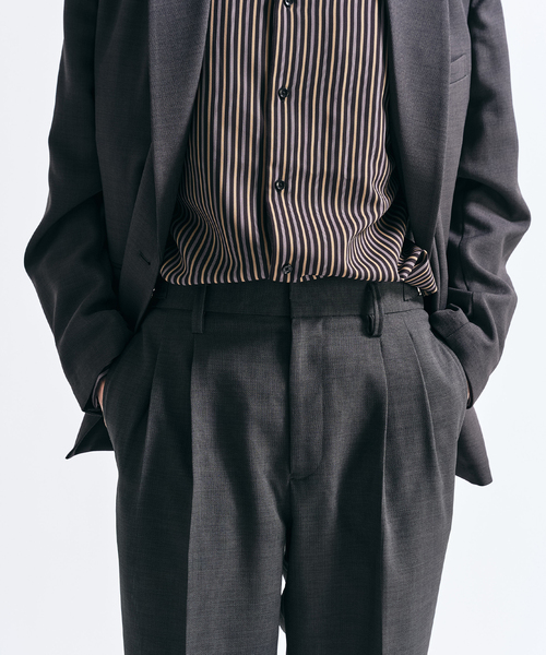 417 EDIFICE（フォーワンセブンエディフィス）の「【EVALET / エバレット】メッシュ 2タックパンツ "セットアップ着用可能"（スラックス・メンズ・グレー/チャコールグレー/ベージュ・LARGE/MEDIUM/SMALL）」の14枚目の写真