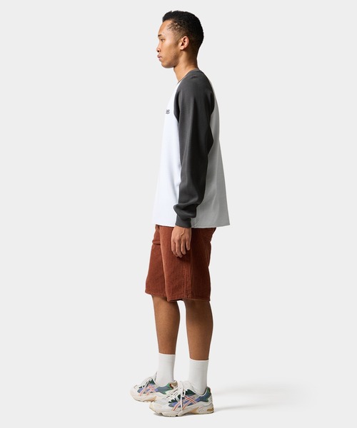HUF（ハフ）の「89 OUTLINE LS RAGLAN（Tシャツ/カットソー・メンズ・ブラック/カモフラージュ/パープル・XXL/S/XL/M/L）」の11枚目の写真