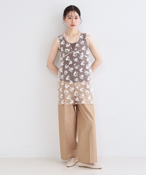 OPAQUE.CLIP（オペークドットクリップ）の「シアー刺繍チュニックブラウス【洗濯機OK】（シャツ/ブラウス・レディース・アイボリー/ブラック・00）」の7枚目の写真