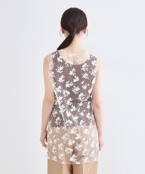 OPAQUE.CLIP（オペークドットクリップ）の「シアー刺繍チュニックブラウス【洗濯機OK】（シャツ/ブラウス・レディース・アイボリー/ブラック・00）」の11枚目の写真