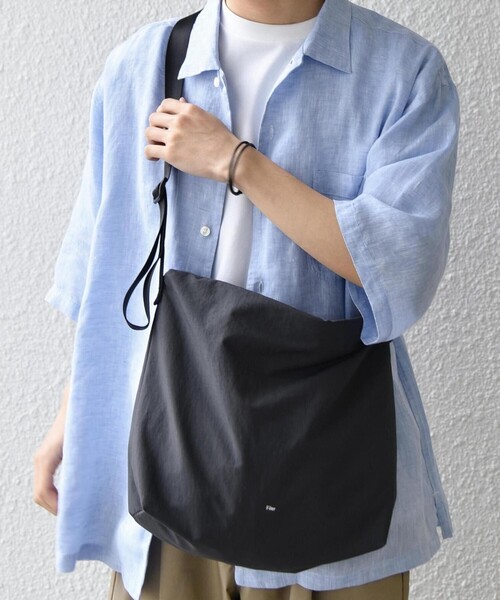 Filer(フィレール)の「Filer:〈撥水加工/軽量〉SIWA ミニ ショルダーバッグ OG-018◇(ショルダーバッグ・メンズ・オレンジ/ブルー/ブラック/グレー・ONE SIZE)」の3枚目の写真