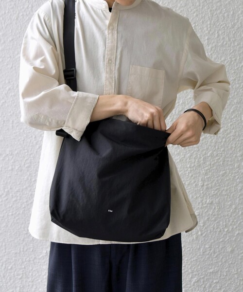 Filer(フィレール)の「Filer:〈撥水加工/軽量〉SIWA ミニ ショルダーバッグ OG-018◇(ショルダーバッグ・メンズ・オレンジ/ブルー/ブラック/グレー・ONE SIZE)」の12枚目の写真