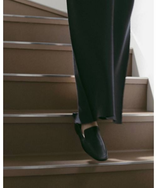 anuke（アンヌーク）の「Ecoleather Flat Loafers 62611013（その他シューズ・メンズ・ブラック・38/37/36）」の2枚目の写真
