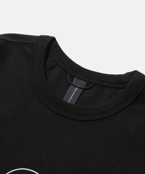 MOIF（モイフ）の「[SS26] CLASSIC MICKEY L/S TEE (W) / BLACK（Tシャツ/カットソー・レディース・その他・1/S）」の3枚目の写真