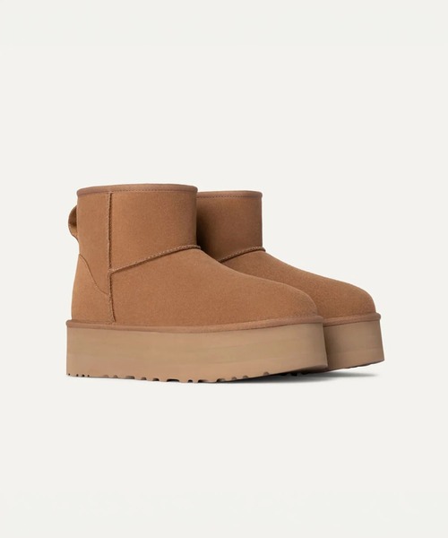 UGG(アグ)の「アグ【UGG】- ウィメンズ ブーツ【WMNS CLASSIC MINI PLATFORM CHE 1134991】(ブーツ・レディース・キャメル・24.0cm/23.0cm)」の1枚目の写真