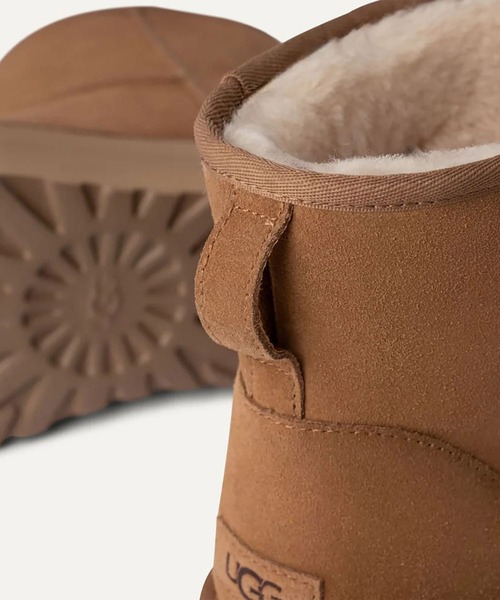 UGG(アグ)の「アグ【UGG】- ウィメンズ ブーツ【WMNS CLASSIC MINI PLATFORM CHE 1134991】(ブーツ・レディース・キャメル・24.0cm/23.0cm)」の4枚目の写真