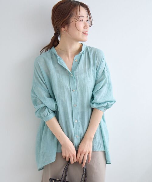 le.coeur blanc（ルクールブラン）の「《WEB限定アイテム》バンドカラーガーゼブラウス（シャツ/ブラウス・レディース・オフホワイト/ベージュ/グリーン/ネイビー・38）」の5枚目の写真