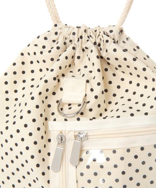 kutir（クティール）の「kutirlune／ドットナップサック（バックパック/リュック・レディース・ライトベージュ/ライトグリーン・FREE）」の22枚目の写真