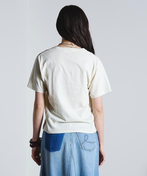 ROSE BUD（ローズバッド）の「(mag.by c)FLOCK PRINT LOGO TEE（Tシャツ/カットソー・レディース・ブラック/オフホワイト・ONE SIZE）」の5枚目の写真