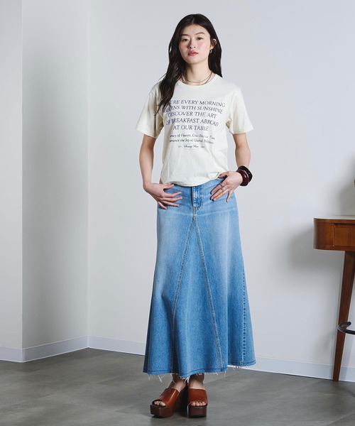 ROSE BUD（ローズバッド）の「(mag.by c)FLOCK PRINT LOGO TEE（Tシャツ/カットソー・レディース・ブラック/オフホワイト・ONE SIZE）」の6枚目の写真