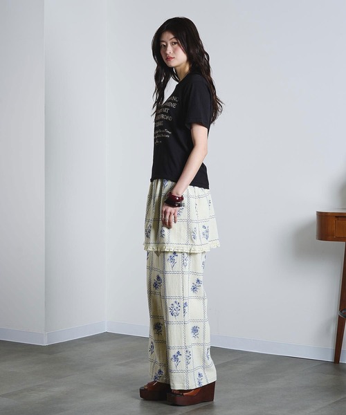 ROSE BUD（ローズバッド）の「(mag.by c)FLOCK PRINT LOGO TEE（Tシャツ/カットソー・レディース・ブラック/オフホワイト・ONE SIZE）」の17枚目の写真