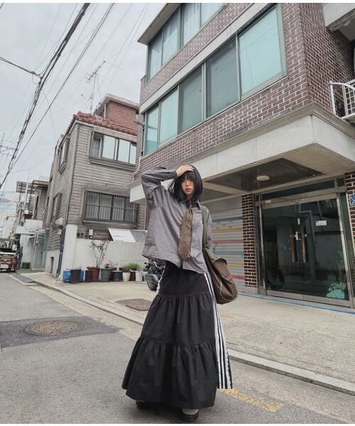 DAUSPICE（ディーオスピス）の「(DUC) Sideline Tiered Long Skirt Black（スカート・レディース・ブラック・ONE SIZE）」の5枚目の写真
