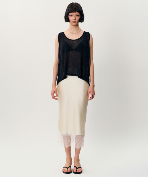 MAYVERU(メイバーユー)の「vinny linen sleeveless _ Black(Tシャツ/カットソー・レディース・その他・FREE)」の2枚目の写真