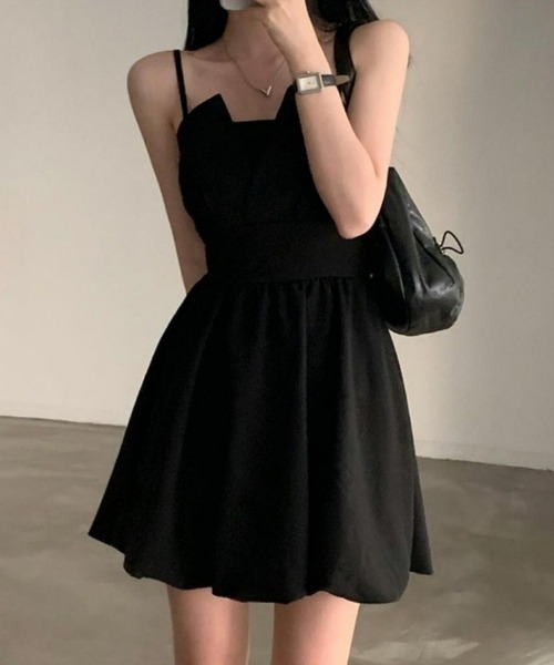 SEU（エスイーユー）の「1枚できれいめ満開。バックリボンバルーン ミニ キャミ ワンピース。 【オフィスカジュアル】【きれいめカジュアル】 レディース韓国風（ワンピース・レディース・ブラック/ホワイト・フリー）」の19枚目の写真