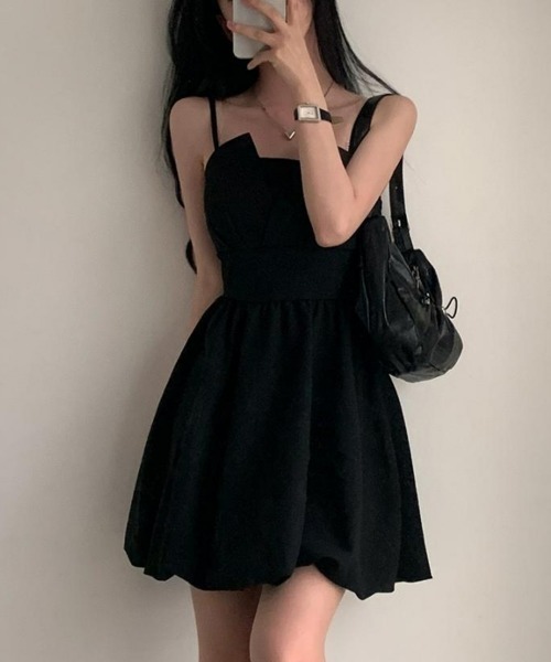 SEU（エスイーユー）の「1枚できれいめ満開。バックリボンバルーン ミニ キャミ ワンピース。 【オフィスカジュアル】【きれいめカジュアル】 レディース韓国風（ワンピース・レディース・ブラック/ホワイト・フリー）」の20枚目の写真