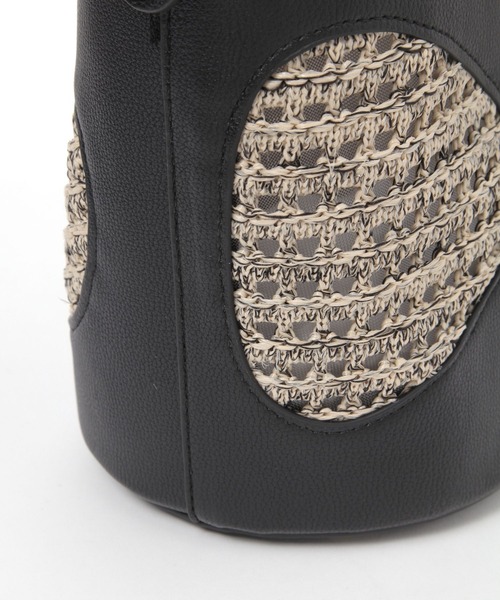 Elura（エルーラ）の「Hole digging bag/640659（ハンドバッグ・レディース・ブラック/ライトベージュ・FREE）」の9枚目の写真