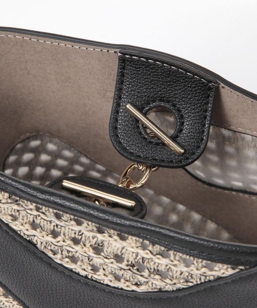 Elura（エルーラ）の「Hole digging bag/640659（ハンドバッグ・レディース・ブラック/ライトベージュ・FREE）」の10枚目の写真