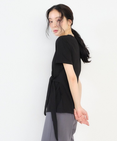 Shelly island(シェリーアイランド)の「フロントリボンTシャツ(Tシャツ/カットソー・レディース・ホワイト/ブラック・FREE)」の11枚目の写真