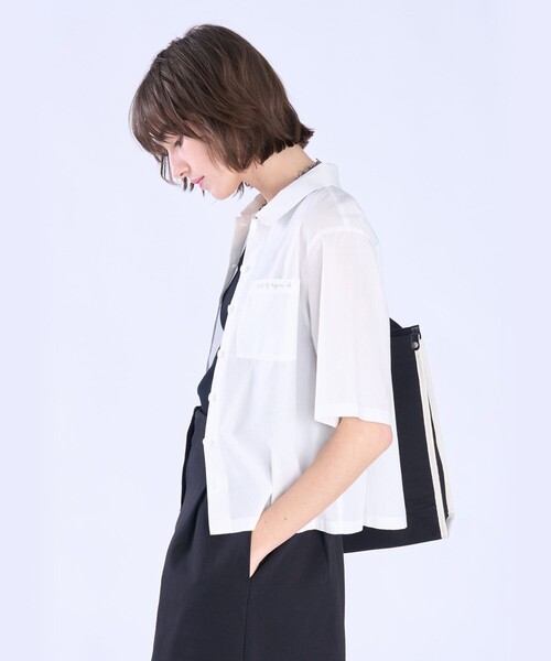 To b. by agnes b.(トゥービーバイアニエスベー)の「ボックスカット 半袖 シャツ(シャツ/ブラウス・レディース・ホワイト・40/38/36)」の3枚目の写真