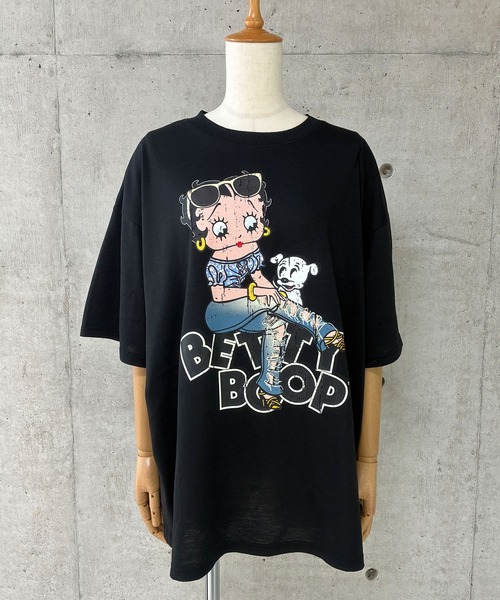 GLAMOROUS JANE(グラマラスジェーン)の「BETTY BOOPストリートプリント半袖Tシャツ(Tシャツ/カットソー・レディース・オフホワイト/チャコールグレー/ブラック・FREE)」の9枚目の写真