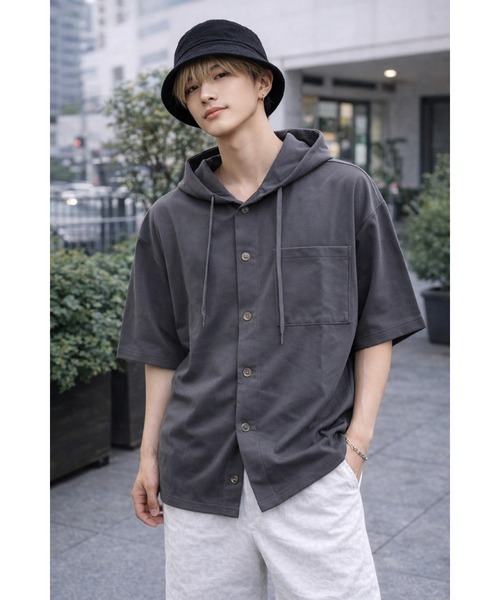Bling Leads(ブリングリーズ)の「【Bls】 【ZM】【Bling Leads】梨地フーディボタンシャツ(シャツ/ブラウス・メンズ・チャコール/ブラック/グレー系その他/オフホワイト・FREE)」の7枚目の写真