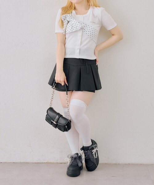 continuer de NICE CLAUP(コンティニューデナイスクラップ)の「たすき掛け風、ビッグリボンテレコプルオーバー(Tシャツ/カットソー・レディース・レッド/オフホワイト/ネイビー/ブラック・FREE)」の22枚目の写真