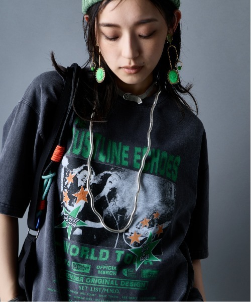 GEVS.（ジェイヴィス）の「綿100％ヴィンテージプリントTシャツ＜大きいサイズ有＞GEVS.（Tシャツ/カットソー・レディース・グレー/スミクロ/チャコール・4L/3L/LL/L/5L/M）」の15枚目の写真