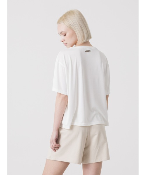 DIMENSIONE danza(ディメンシオーネ ダンツァ)の「デザインTシャツ(Tシャツ/カットソー・レディース・オフホワイト・SMALL)」の3枚目の写真