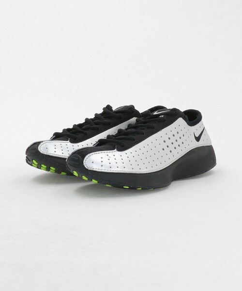 NIKE(ナイキ)の「<NIKE>スーパーフライ スニーカー(スニーカー・レディース・シルバー・24.5cm/25cm/23cm/23.5cm/24cm)」の2枚目の写真