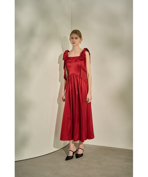 ERADIE(エラディエ)の「Double-Shoulder Ribbon Dress ダブルショルダーリボンドレス(ワンピース・レディース・シャンパン/レッド/ブラック・FREE)」の16枚目の写真