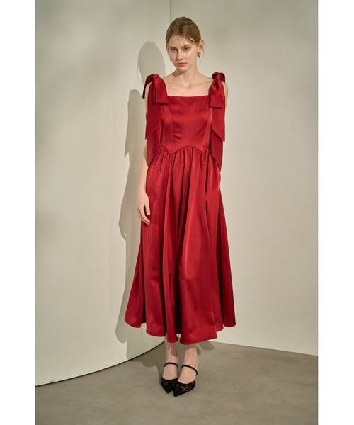 ERADIE(エラディエ)の「Double-Shoulder Ribbon Dress ダブルショルダーリボンドレス(ワンピース・レディース・シャンパン/レッド/ブラック・FREE)」の20枚目の写真