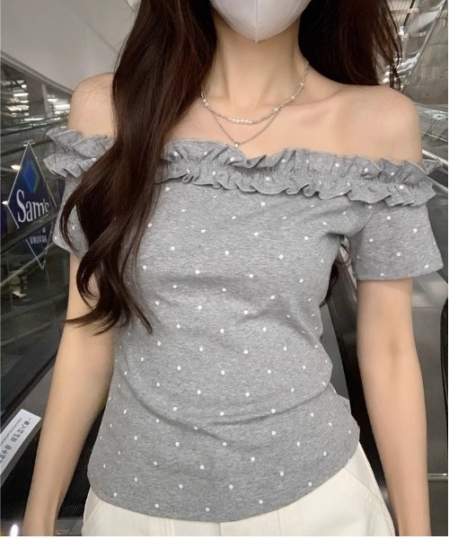 NoBelle（ノベル）の「ドット柄　フリルレースオフショルダーTシャツ（Tシャツ/カットソー・レディース・グレー/ホワイト/ブラック・L/M/S）」の8枚目の写真
