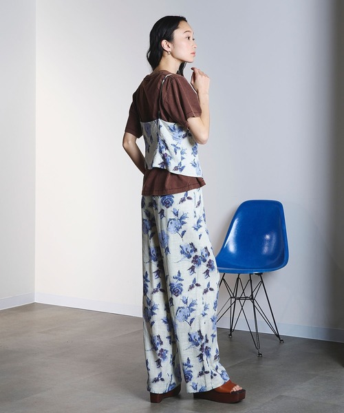 ROSE BUD(ローズバッド)の「ROSE PRINT VEST(ベスト・レディース・オフホワイト/ダークオリーブ・ONE SIZE)」の9枚目の写真