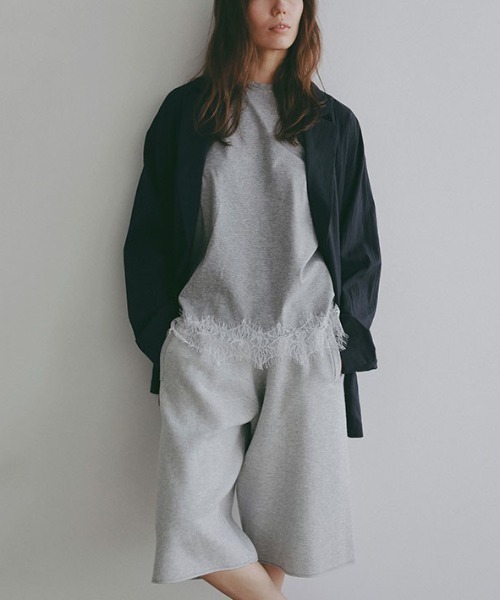 ETRE TOKYO（エトレトウキョウ）の「スリットスリーブジャケット