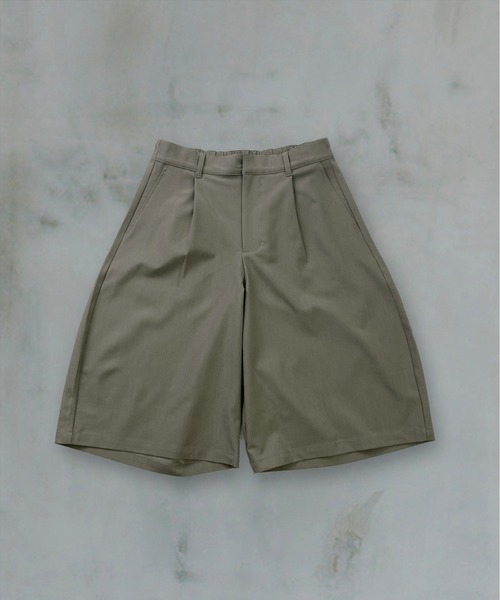Confirm(コンファーム)の「Curved Half Pants / カーブハーフパンツ メンズ レディース ユニセックス(その他パンツ・メンズ・ブラック/ベージュ/チャコールグレー・M/S/L)」の4枚目の写真