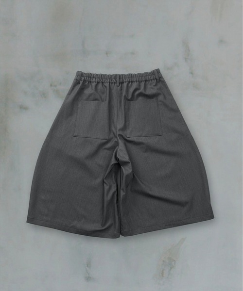 Confirm(コンファーム)の「Curved Half Pants / カーブハーフパンツ メンズ レディース ユニセックス(その他パンツ・メンズ・ブラック/ベージュ/チャコールグレー・M/S/L)」の7枚目の写真