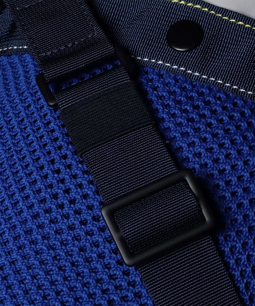 Paul Smith(ポールスミス)の「PSメッシュ ミニショルダーバッグ【363006 B270S】(ショルダーバッグ・メンズ・カーキ/ブルー/グレー・FREE)」の13枚目の写真