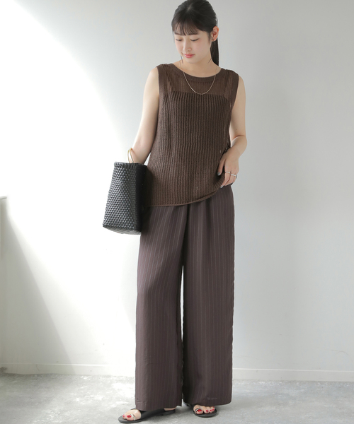 JOURNAL STANDARD relume(ジャーナルスタンダード レリューム)の「2WAYメッシュニットノースリーブ(ニット/セーター・レディース・ブラック/ベージュ/ブラウン・FREE)」の10枚目の写真