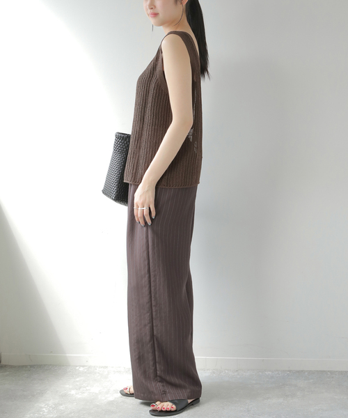 JOURNAL STANDARD relume(ジャーナルスタンダード レリューム)の「2WAYメッシュニットノースリーブ(ニット/セーター・レディース・ブラック/ベージュ/ブラウン・FREE)」の11枚目の写真