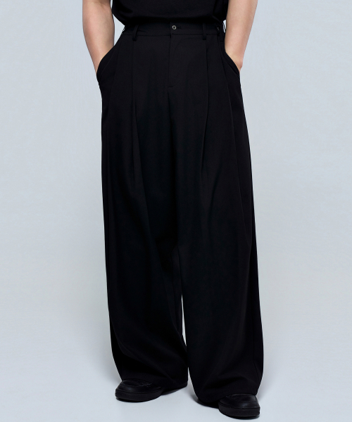PHYSICAL GARMENTS（フィジカルガーメンツ）の「P2619 マルチツーピンタックワイドスラックス [ブラック]（その他パンツ・メンズ・ブラック・X-LARGE/XX-LARGE/MEDIUM/XXX-LARGE/LARGE）」の2枚目の写真