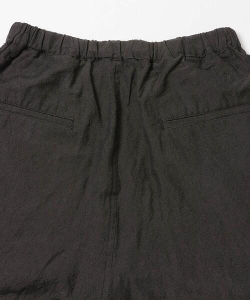 URBAN RESEARCH(アーバンリサーチ)の「new basic WOOL LINEN SHORT PANTS(その他パンツ・メンズ・ブラック/ストライプ・X-LARGE/LARGE/MEDIUM)」の4枚目の写真