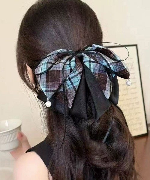 Miniministore(ミニミニストア)の「チェック柄 リボン バンスクリップ大きめ(バレッタ/ヘアクリップ・レディース・ライトブルー/ネイビー・FREE)」の1枚目の写真