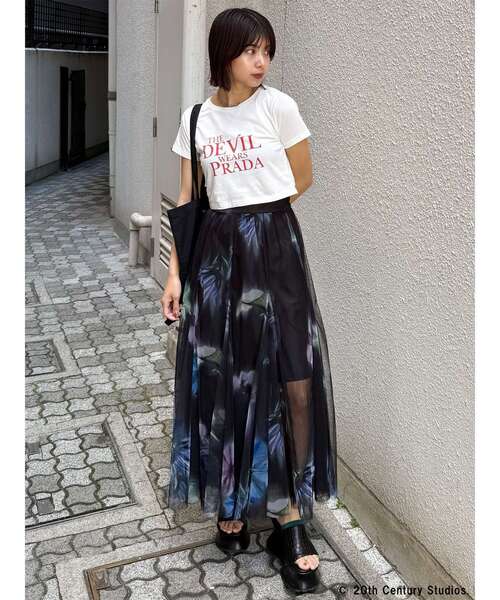 MURUA(ムルーア)の「【プラダを着た悪魔】バックイラストTシャツ(Tシャツ/カットソー・レディース・ホワイト・FREE)」の6枚目の写真