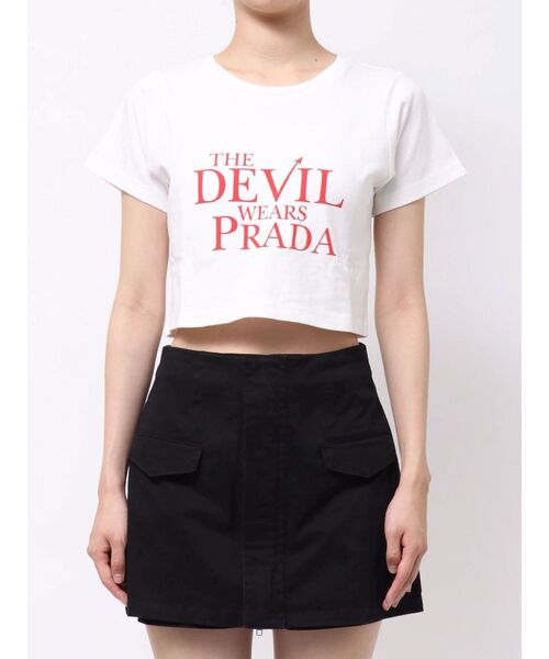 MURUA(ムルーア)の「【プラダを着た悪魔】バックイラストTシャツ(Tシャツ/カットソー・レディース・ホワイト・FREE)」の22枚目の写真