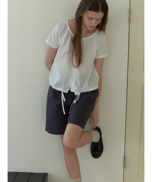 THEMITTEN(ザ・ミトン)の「Foliage half blouse (white)(シャツ/ブラウス・レディース・その他・FREE)」の3枚目の写真