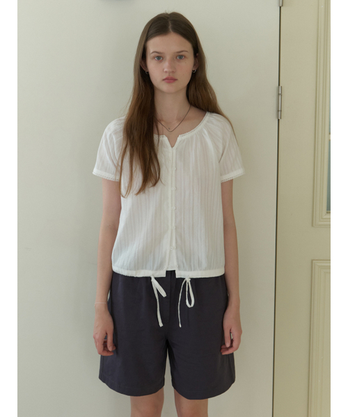 THEMITTEN(ザ・ミトン)の「Foliage half blouse (white)(シャツ/ブラウス・レディース・その他・FREE)」の6枚目の写真