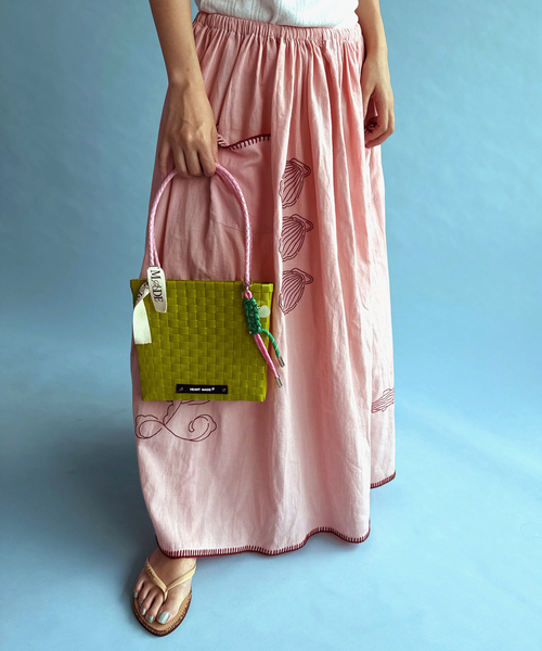 EDIT. FOR LULU(エディットフォールル)の「【HEART MADE for LULU】 Squre Shoulder Bag(かごバッグ・レディース・グリーン・FREE)」の2枚目の写真