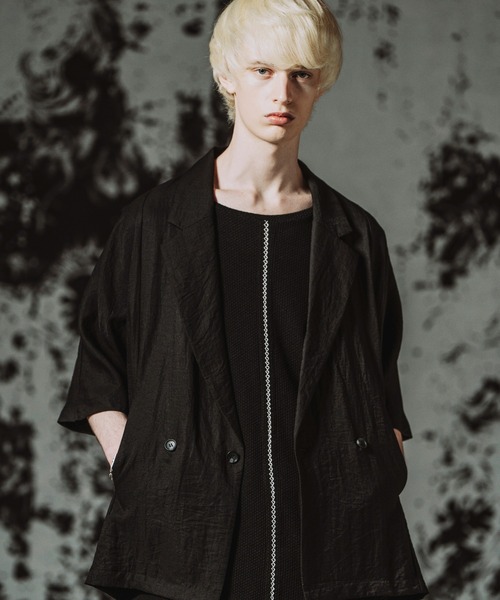 NO ID.（ノーアイディ）の「【NO ID.】Dolman Half Sleeve 2Way Jacket / ドルマン ハーフスリーブ 2ウェイ ジャケット（テーラードジャケット・メンズ・ブラック/グレー/ブルーグレー・ONE SIZE）」の2枚目の写真