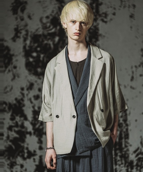 NO ID.（ノーアイディ）の「【NO ID.】Dolman Half Sleeve 2Way Jacket / ドルマン ハーフスリーブ 2ウェイ ジャケット（テーラードジャケット・メンズ・ブラック/グレー/ブルーグレー・ONE SIZE）」の12枚目の写真
