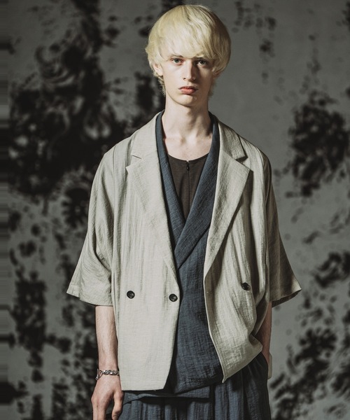 NO ID.（ノーアイディ）の「【NO ID.】Dolman Half Sleeve 2Way Jacket / ドルマン ハーフスリーブ 2ウェイ ジャケット（テーラードジャケット・メンズ・ブラック/グレー/ブルーグレー・ONE SIZE）」の19枚目の写真